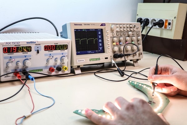 Tests et validation de la conception électronique